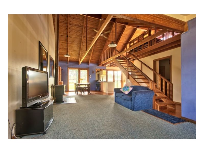 70 Kareela Rd, Invergowrie NSW 2350