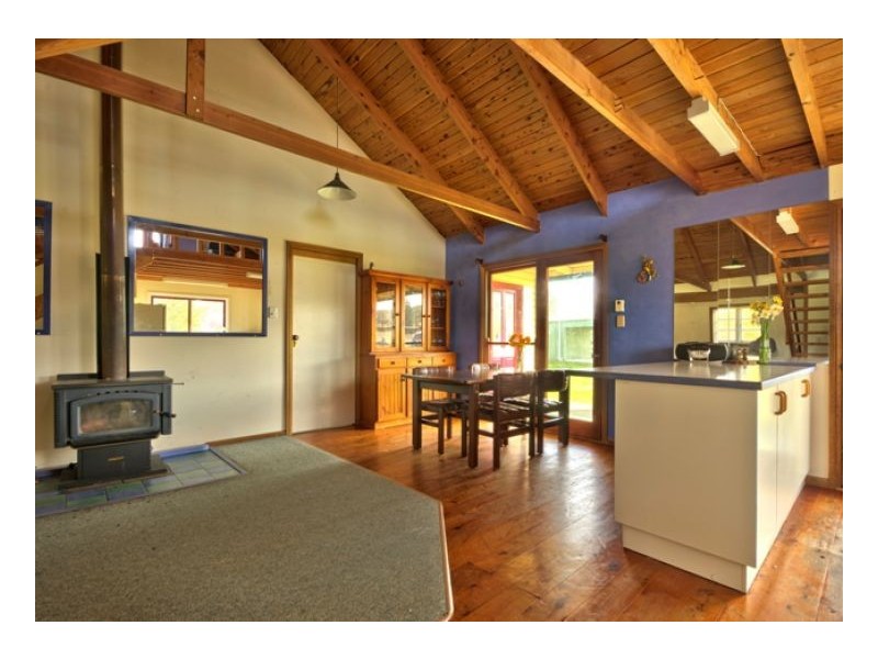 70 Kareela Rd, Invergowrie NSW 2350