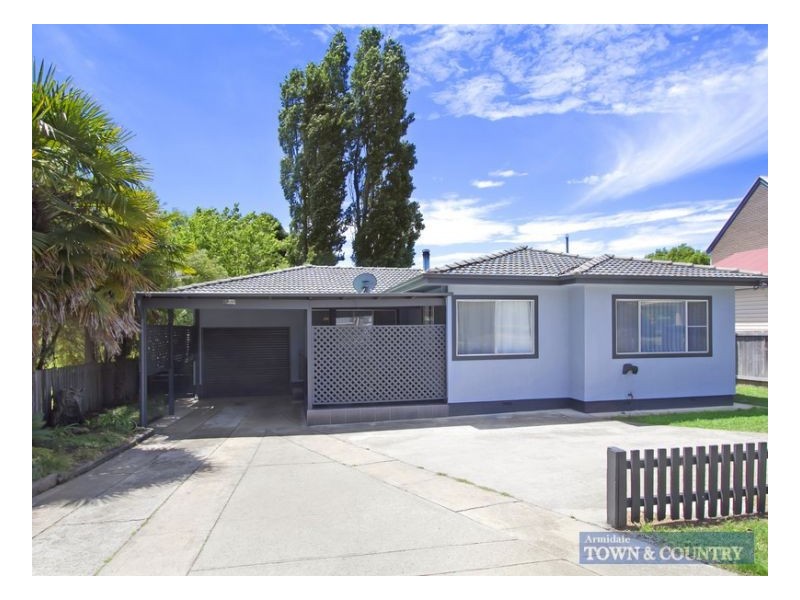 203a Brown Street, Armidale NSW 2350