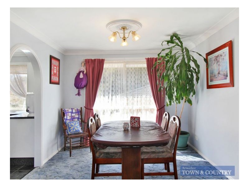 7 Baird Place, Armidale NSW 2350