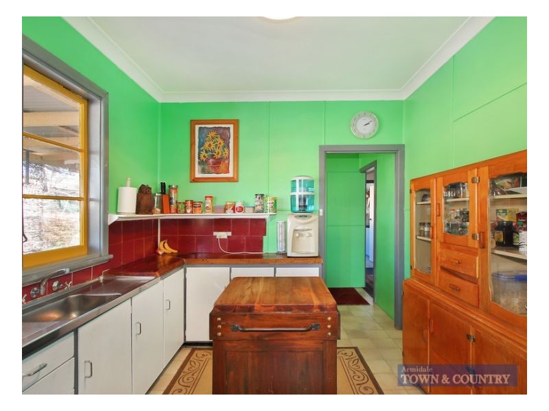 26 Drew Street, Armidale NSW 2350