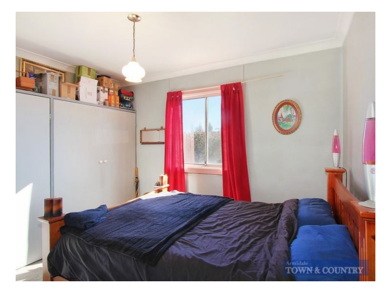 26 Drew Street, Armidale NSW 2350
