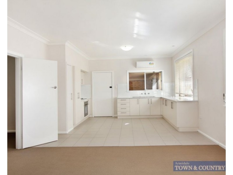 1/9 St Andrews Avenue, Armidale NSW 2350