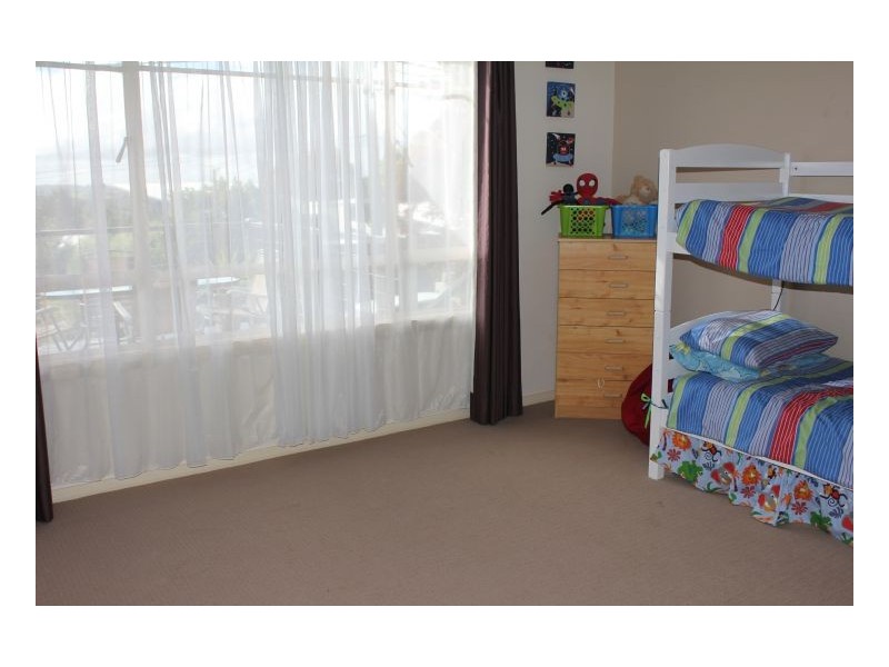 6. Laurence Avenue, Armidale NSW 2350