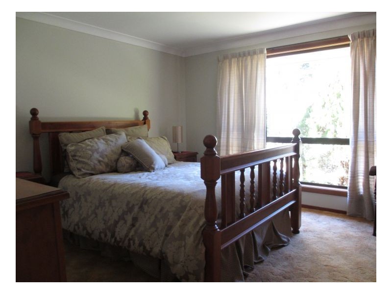 911 Castledoyle Road, Armidale NSW 2350