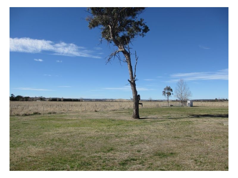 911 Castledoyle Road, Armidale NSW 2350