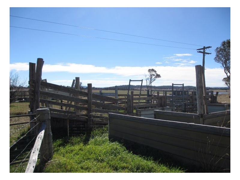 911 Castledoyle Road, Armidale NSW 2350