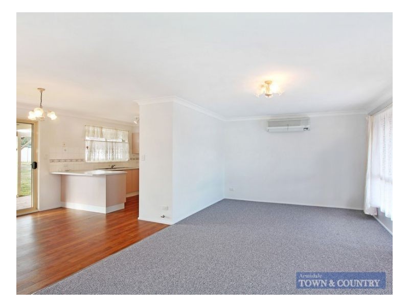 28 Macdonald Drive, Armidale NSW 2350