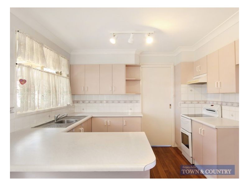 28 Macdonald Drive, Armidale NSW 2350