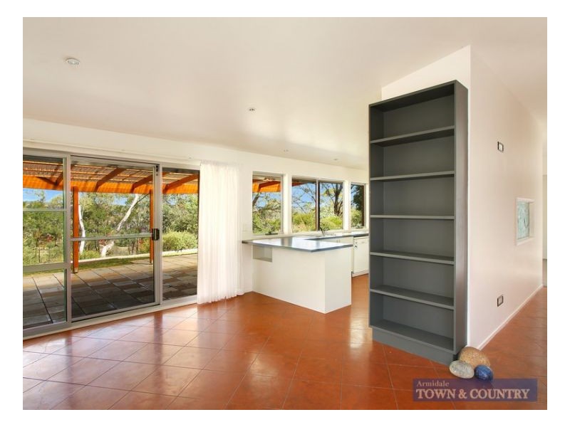 12 Eulahbar Cres, Armidale NSW 2350