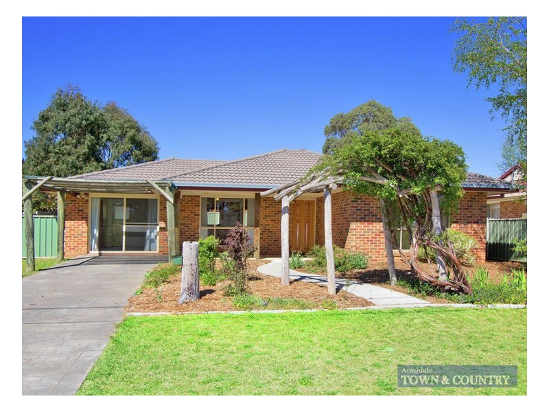 42 Claude Street, Armidale NSW 2350