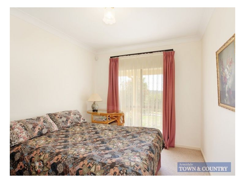 14 Curtis Street, Armidale NSW 2350