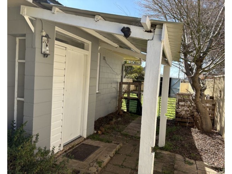 35 Proctor Street, Armidale NSW 2350