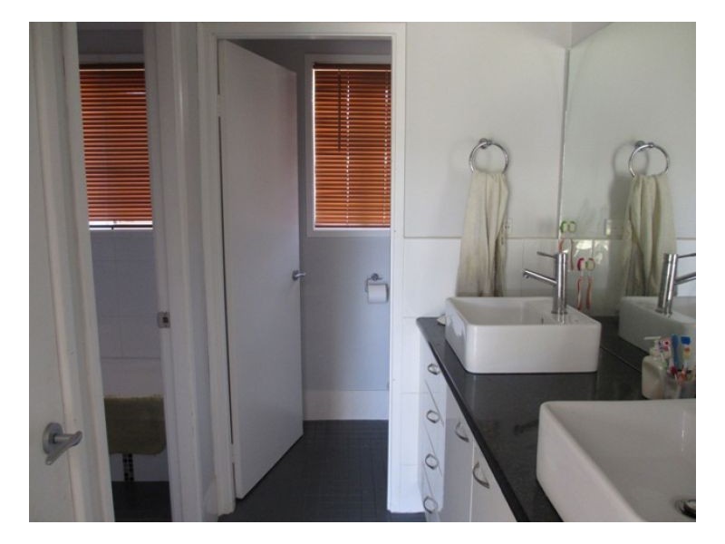 6 Centennial Close, Armidale NSW 2350