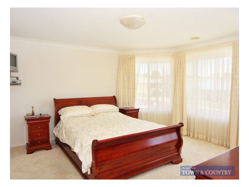 81 Ash Tree Drive, Armidale NSW 2350