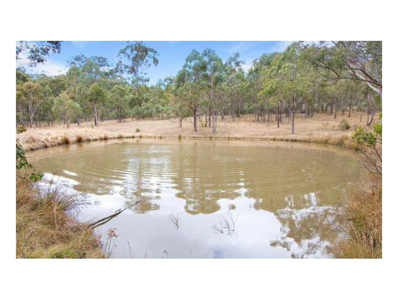 83 Ursula Road, Armidale NSW 2350