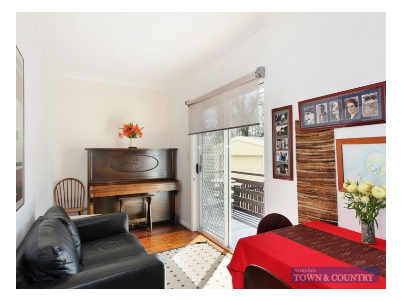 77 Mossman Street, Armidale NSW 2350