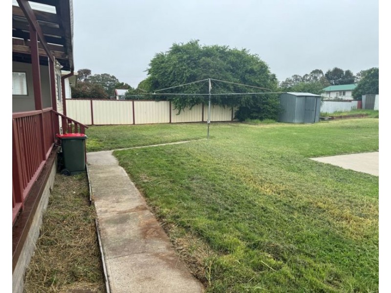 48 Mossman Street, Armidale NSW 2350