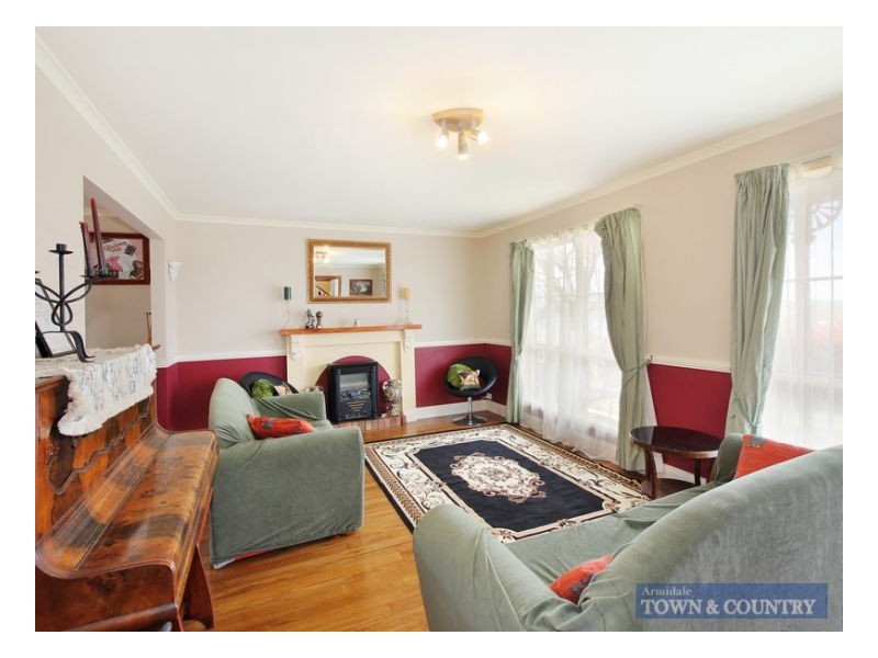 1 Manning Court, Armidale NSW 2350