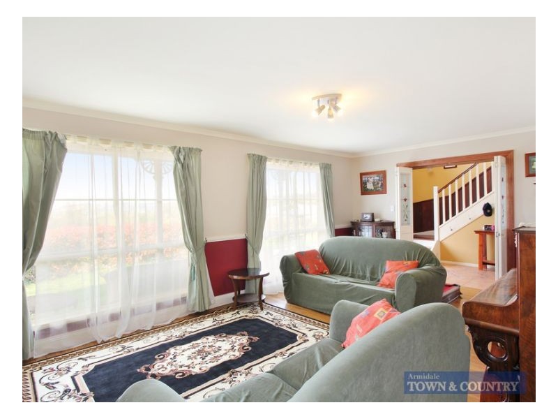 1 Manning Court, Armidale NSW 2350