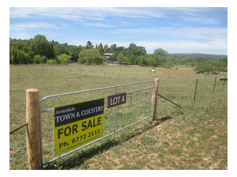 Lot 4,16-30 Madgewick Drive, Armidale NSW 2350