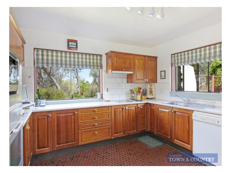 19 Rowlands, Armidale NSW 2350