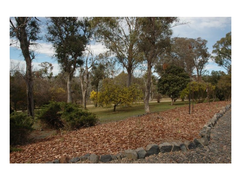 19 Rowlands, Armidale NSW 2350
