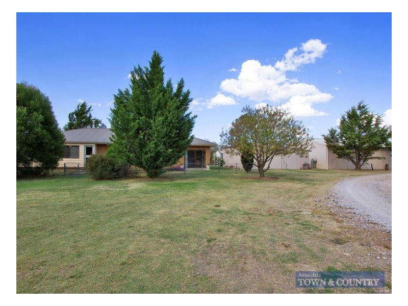 911 Castledoyle Road, Armidale NSW 2350