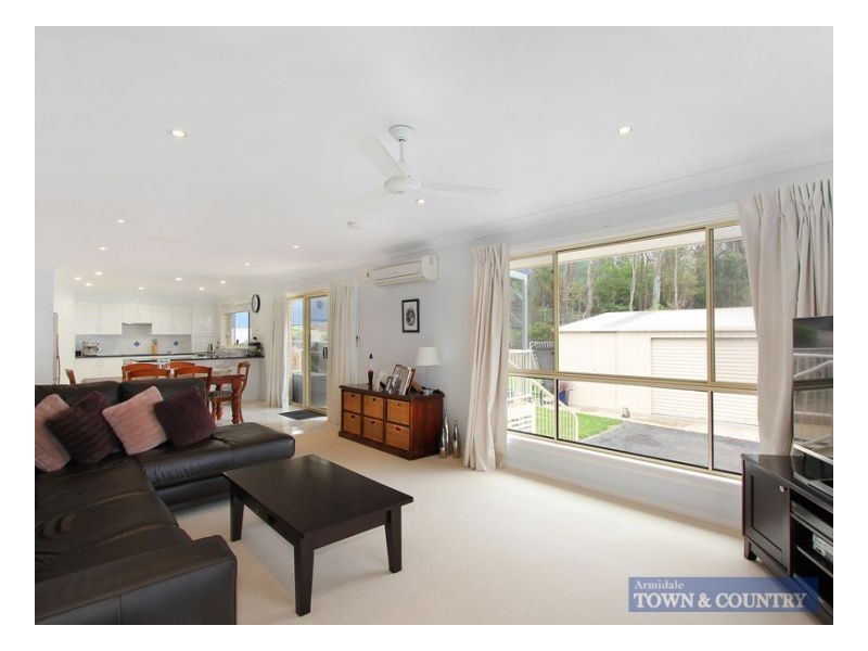17 McCarthy Crescest, Armidale NSW 2350