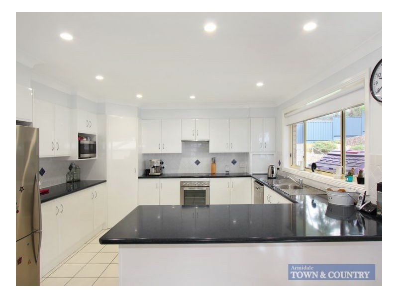 17 McCarthy Crescest, Armidale NSW 2350