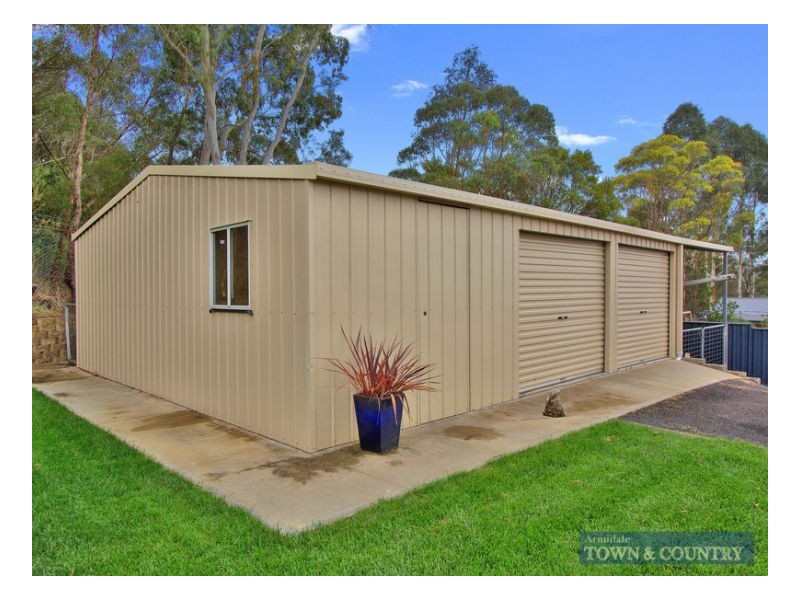 17 McCarthy Crescest, Armidale NSW 2350