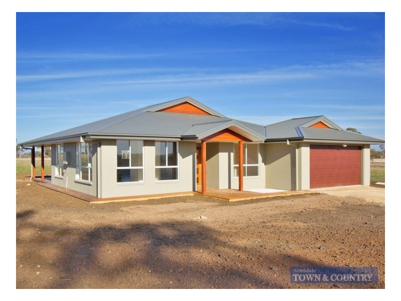 1-3 Post Way, Armidale NSW 2350