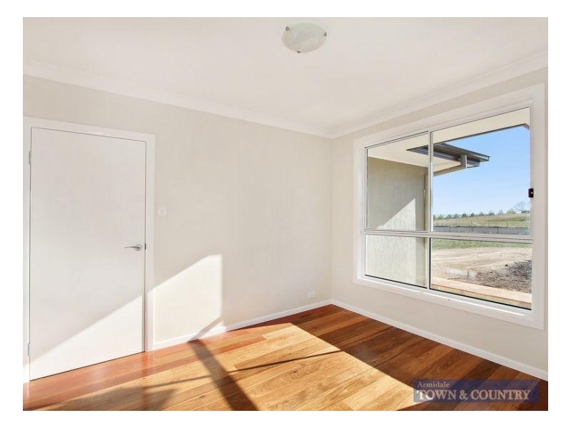 1-3 Post Way, Armidale NSW 2350