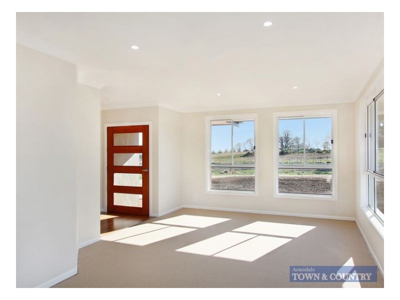 1-3 Post Way, Armidale NSW 2350