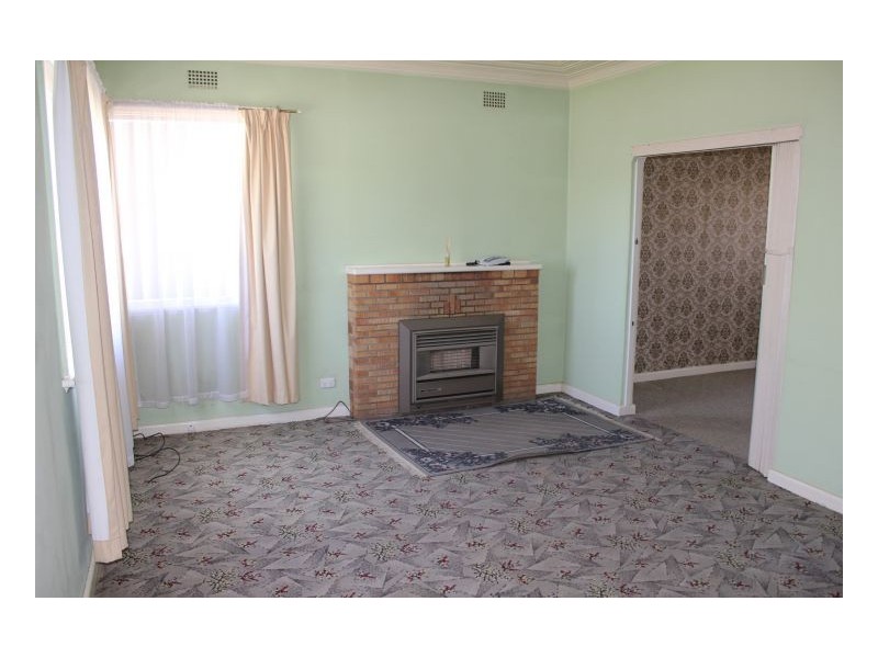 44 Taylor Street, Armidale NSW 2350