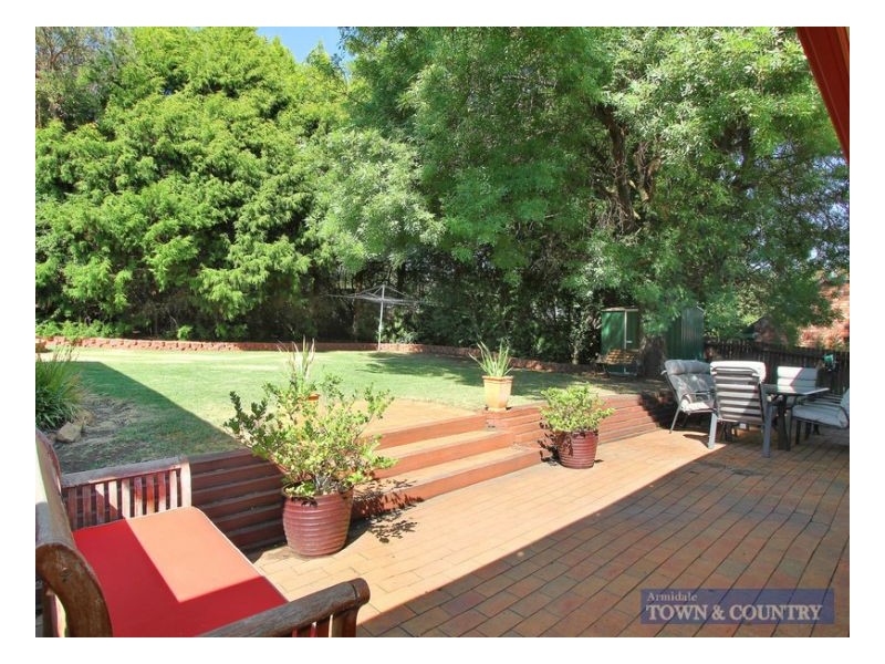 6 Turner Street, Armidale NSW 2350