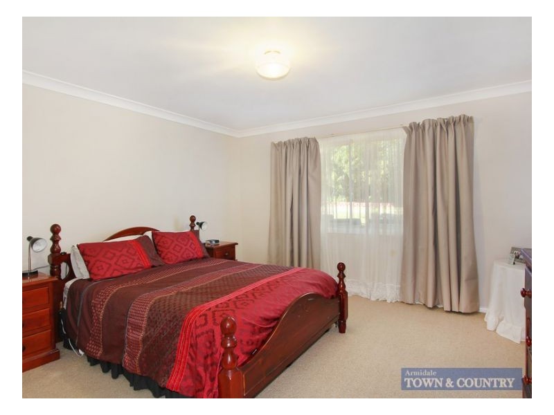 6 Turner Street, Armidale NSW 2350