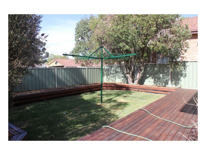 7B Glendower Close, Armidale NSW 2350