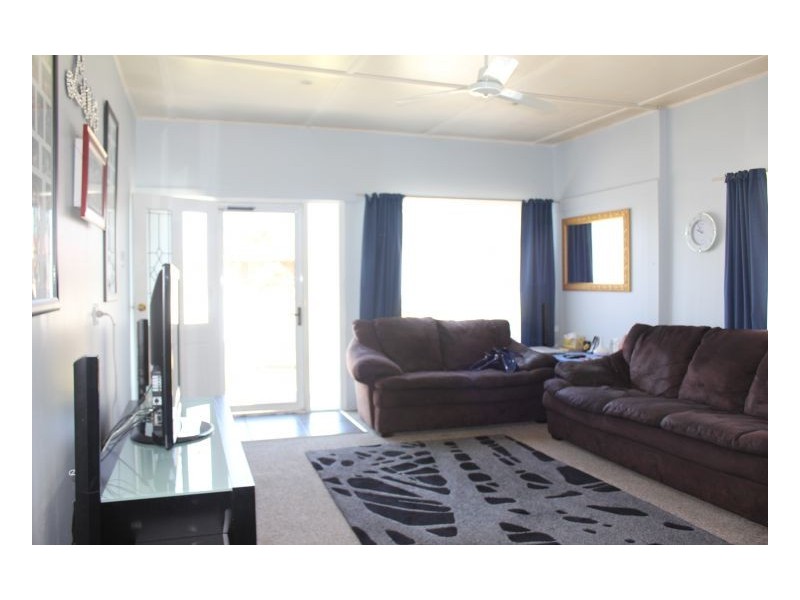 25 Tancredi Street, Armidale NSW 2350