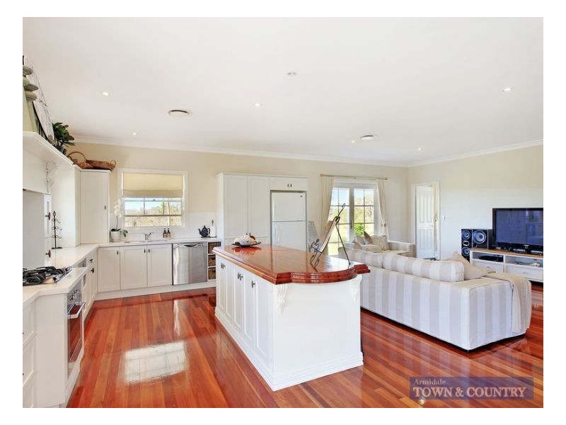 59 Weaver Ridge Road, Armidale NSW 2350