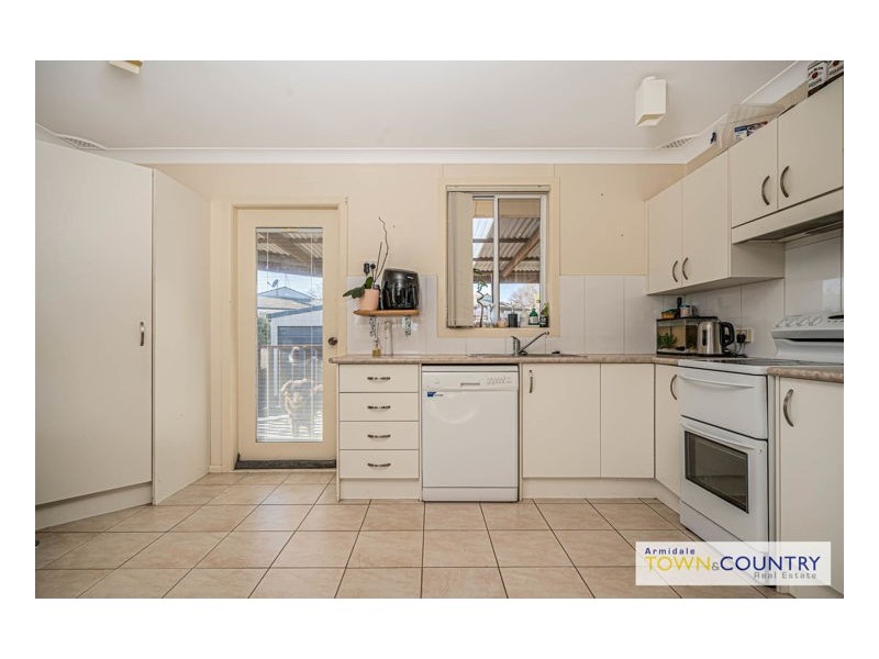 31 Malpas Street, Guyra NSW 2365