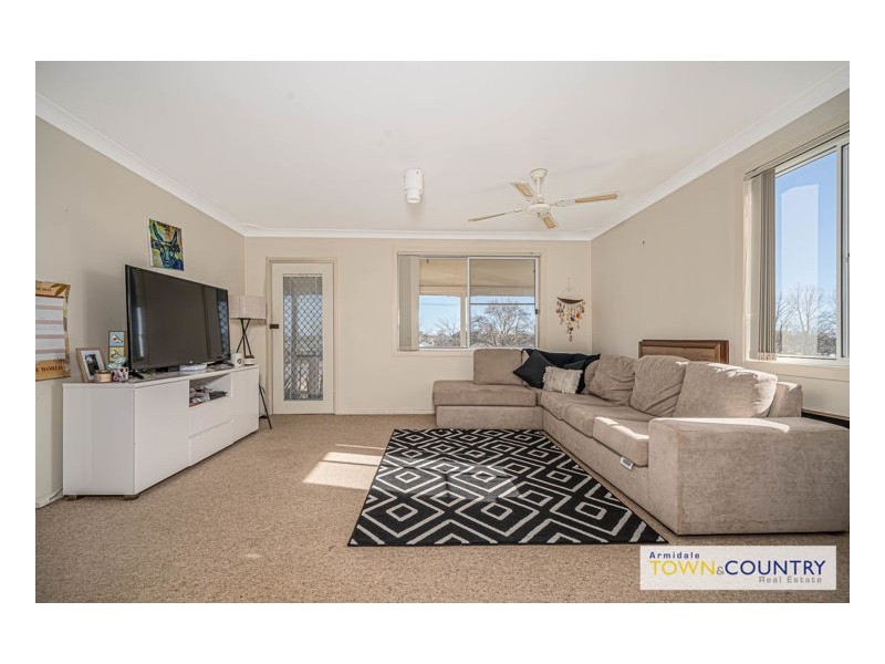31 Malpas Street, Guyra NSW 2365