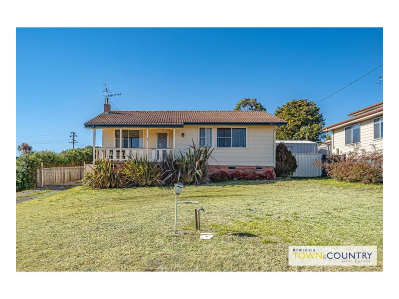 31 Malpas Street, Guyra NSW 2365