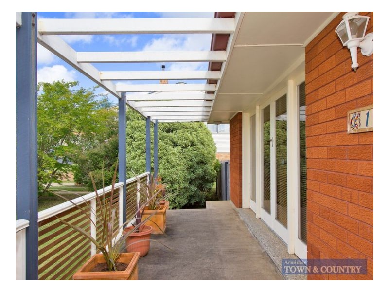1 College Avenue, Armidale NSW 2350