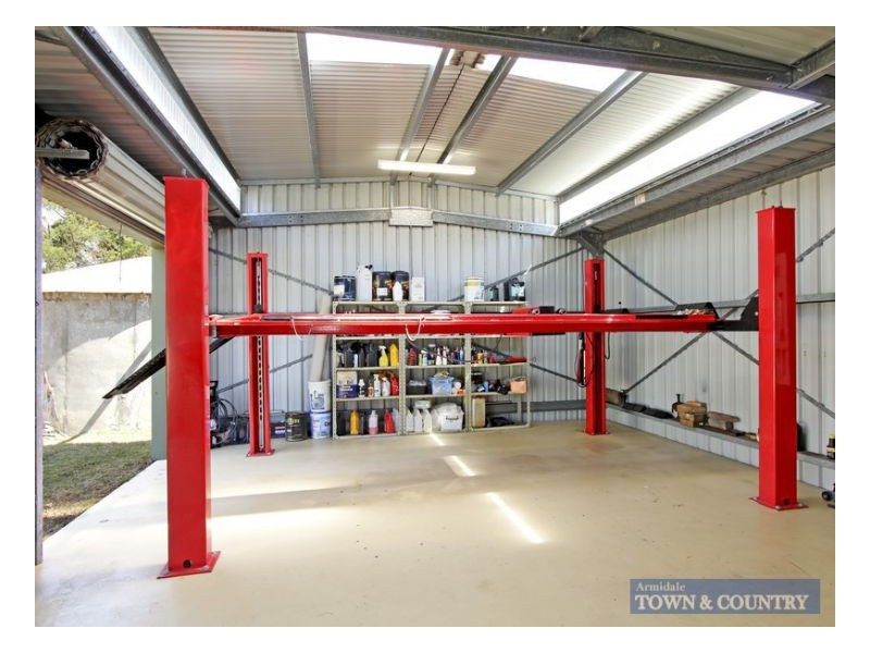 19 Rowlands Road, Armidale NSW 2350