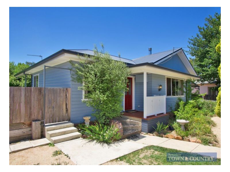 61 Newton Street, Armidale NSW 2350