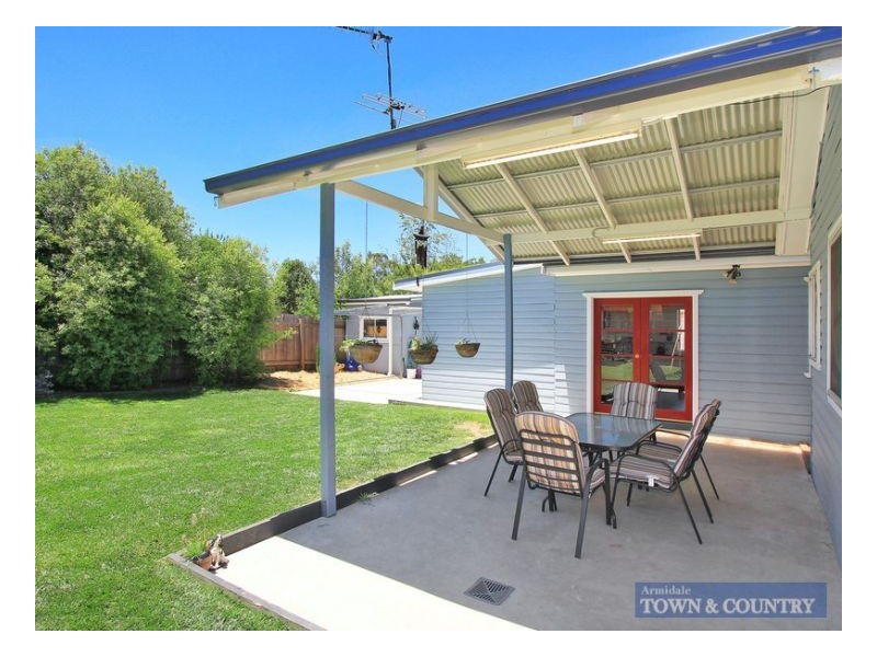 61 Newton Street, Armidale NSW 2350
