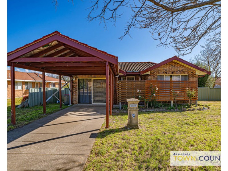 10 Ishbell Drive, Armidale NSW 2350