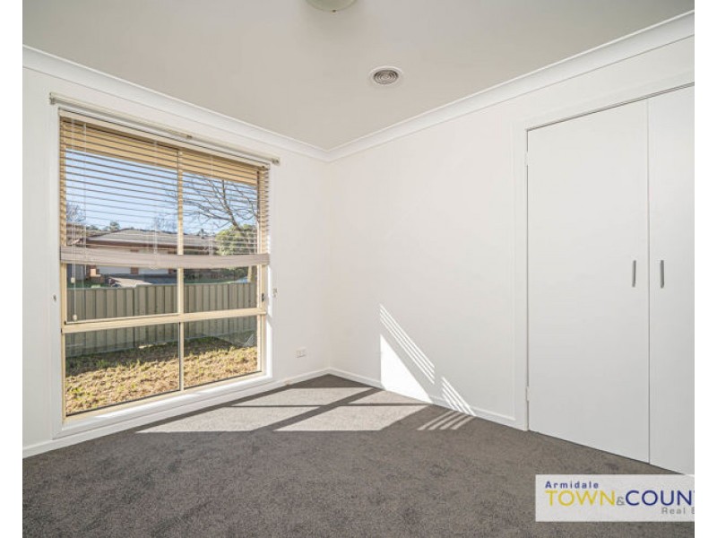 10 Ishbell Drive, Armidale NSW 2350