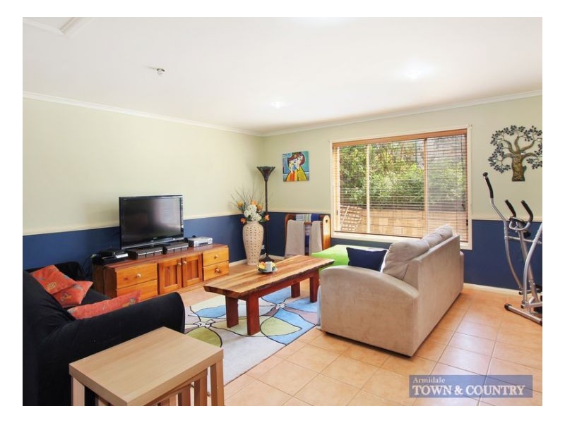 1. Manning Court, Armidale NSW 2350